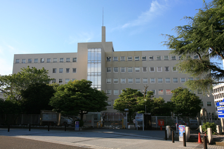 神奈川歯科大学附属病院